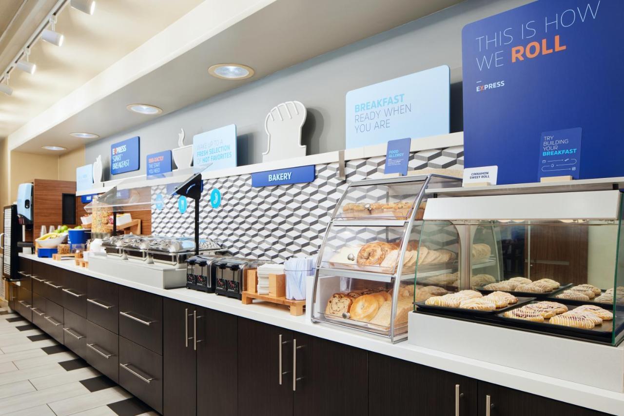 Holiday Inn Express & Suites Jacksonville South East - Medical Center Area By Ihg Εξωτερικό φωτογραφία